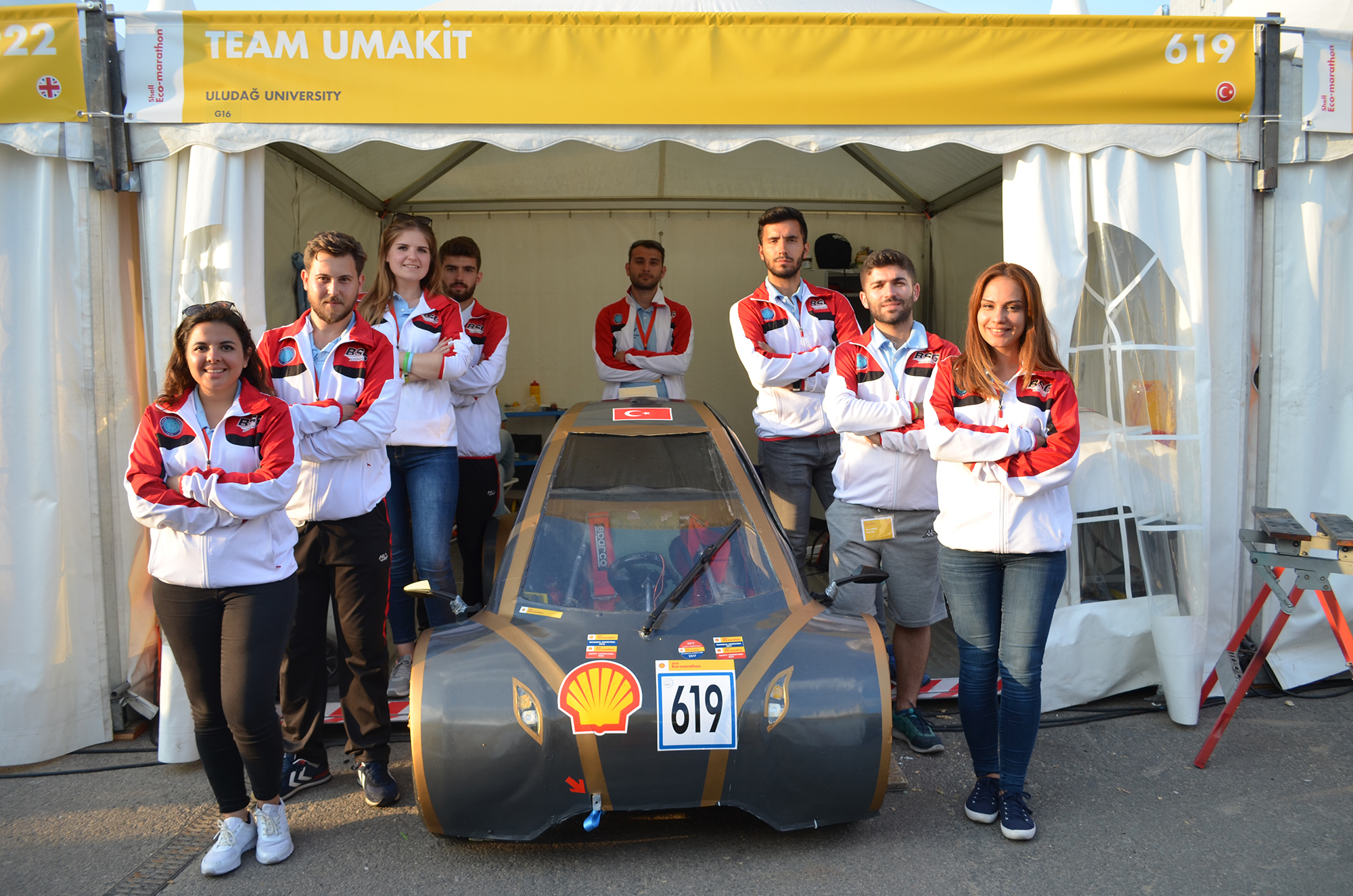<div>UMAKİT, is developing hydrogen-powered cars.İt has participated and beig  part in competitions in international level in recent years representing Turkey.<br />
<br />
Shell Eco-Marathon Europe, based on the longest distance to travel with the least energy, was held in London in July. Turkey team who win the European championship competing with 11 competitors in their field made history as the first Turkish team. İnternal hydrogen powered vehicle with 1 cubic meter of hydrogen gas showed the success of 182.6 kilometers and became the most efficient vehicle.</div>

<div><br />
About a year, 13-students of UMAKİT  team who work with intense tempo  for the tools of the vehicle named Barbarossa,and it woth the effort.</div>

<div><br />
UMAKIT in Istanbul; Shell Eco-Marathon which will be held in Kocaeli  Turkey by TÜBİTAKi Efficiency Challenge races will be attended by energy-efficient vehicles. </div>